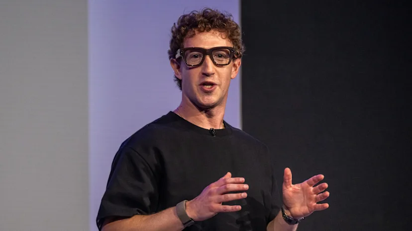 Mark Zuckerberg con lentes IA